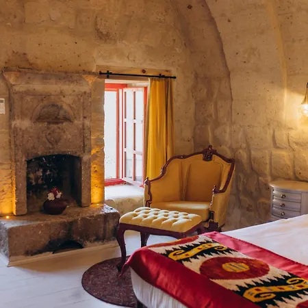 Hezen Cave Ortahisar