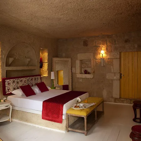 Hezen Cave Hotel