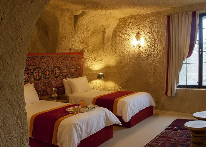 Hezen Cave Ortahisar