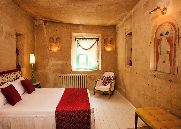 Hezen Cave Ortahisar